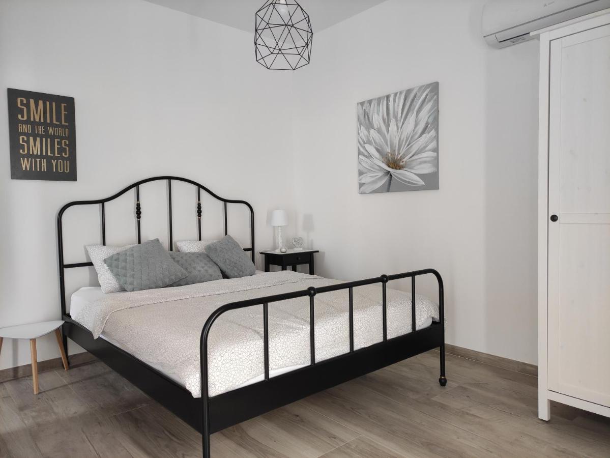 Apartmani Rina Donja Jagodnja Esterno foto